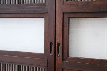 古民具・骨董　腰板欅材の上質な裏障子付き格子戸4枚セット