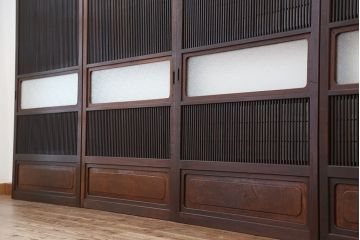 古民具・骨董　腰板欅材裏障子付き上質な時代格子戸4枚セット