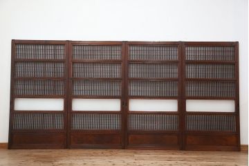 古民具・骨董　腰板欅材裏障子付き上質な時代格子戸4枚セット
