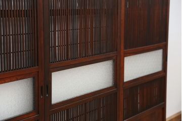 古民具・骨董　使い込まれた裏障子付き格子戸4枚セット