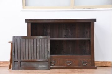 アンティーク家具　★古民具・骨董　時代感を楽しめる　四尺水屋箪笥(茶箪笥/食器棚/収納棚)