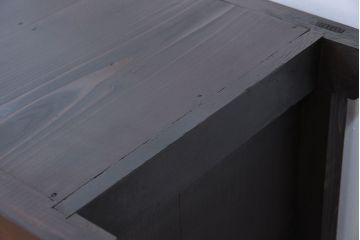 アンティーク家具　★古民具・骨董　時代感を楽しめる　四尺水屋箪笥(茶箪笥/食器棚/収納棚)