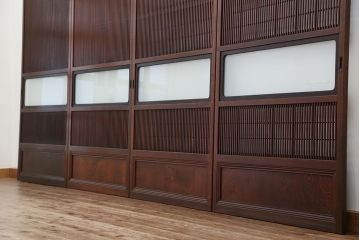 古民具・骨董　腰板欅材　裏障子付きの上質な格子戸4枚セット