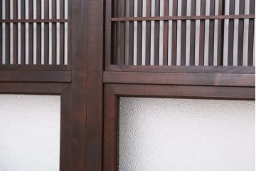 極上　腰板欅材　裏障子付きシックな格子戸4枚セット