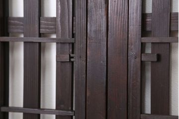 古民具・骨董　珍品　裏障子付き　シックな荒格子戸4枚セット