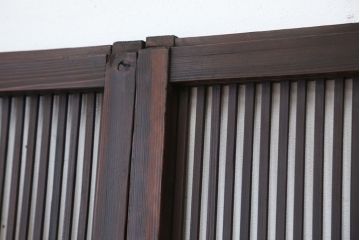 ★古民具・骨董　腰板欅材　すっきりとした格子戸2枚セット