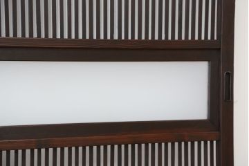 ★古民具・骨董　腰板欅材　すっきりとした格子戸2枚セット