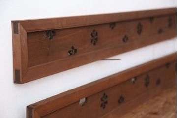 古いお屋敷の透かし彫り欄間2枚セット(欠損有り)