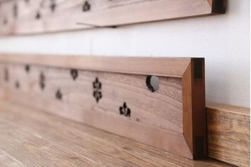 古いお屋敷の透かし彫り欄間2枚セット(欠損有り)