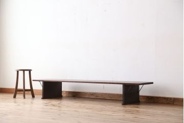 アンティーク家具　★古民具・骨董　古い木の高脚裁ち板(作業台/机/テーブル)