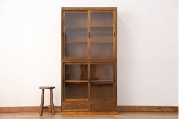 レトロ家具　☆昭和レトロ　シンプルな二段重ね収納棚(ガラスケース、食器棚)