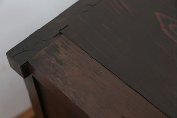 アンティーク家具　アンティーク　味のある引き出し付き横長収納棚(ガラスケース、飾り棚)