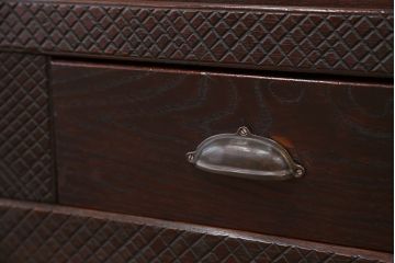 アンティーク家具　大正ロマン　前面彫刻仕上げ　二段重ね収納棚(ガラスケース、飾り棚)