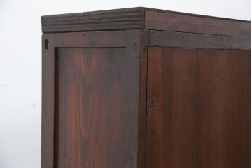 アンティーク家具　大正ロマン　前面彫刻仕上げ　二段重ね収納棚(ガラスケース、飾り棚)