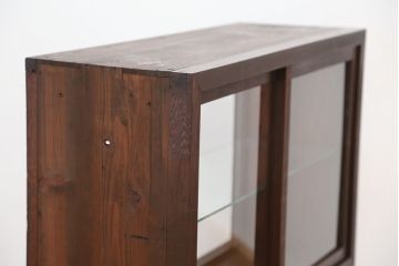 アンティーク家具　アンティーク　古いタバコ屋の脚付き両面ガラス収納棚?(ガラスケース・飾り棚)