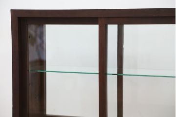 アンティーク家具　アンティーク　古いタバコ屋の脚付き両面ガラス収納棚?(ガラスケース・飾り棚)