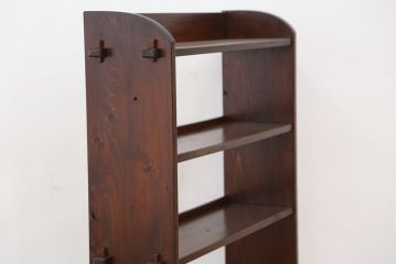 アンティーク家具　★アンティーク　シンプルなクサビ本棚(飾り棚)