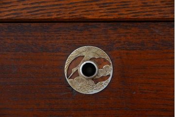 アンティーク家具　アンティーク　前面欅材の三杯引き出しチェスト(箪笥、タンス、ドロワー)