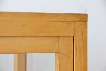 アンティーク家具　アンティーク　極上　素晴らしい造りとデザインの引き出し付きガラスケース(ショーケース)