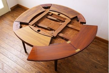 北欧家具　1970〜80年　デンマーク製　特大拡張式　ローズウッドラウンドテーブル