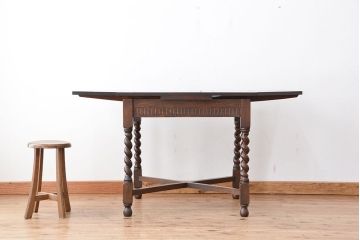 アンティーク家具　イギリスアンティーク　ツイストレッグ　オーク材　ドローリーフテーブル(エクステンションテーブル)