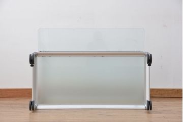 中古　イタリア製　rede guzzihi(グッチーニ)パソコンデスク(定価34万円)(机、在宅ワーク、在宅用)