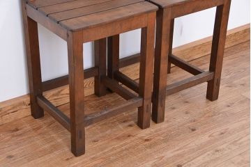 レトロ家具　昭和レトロ　1970年代シンプルな椅子　2脚セット?
