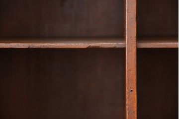 アンティーク家具　アンティーク　古い木の10升マス目棚(飾り棚)