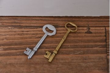 アンティーク雑貨　イギリスアンティーク　両開き　特大ステンドグラスドア　1対(2枚セット　扉)