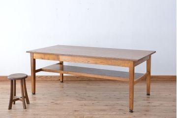 アンティーク家具　1960〜70年代　古い学校の使い込まれた大きな作業台?(テーブル、机)