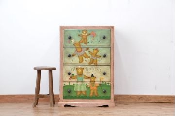イギリス　ロイズ・アンティークス取り扱い　手描きクマさんチェスト?(テディチェスト)