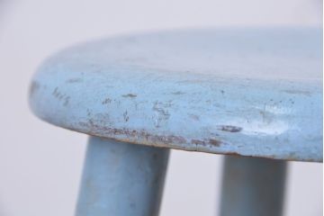 アンティーク家具　アンティークペイント　くすんだ水色のかわいいスツール