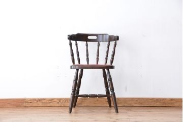 ヴィンテージ家具　イギリスビンテージ　かわいらしいダイニングチェア　1脚(椅子/イス)