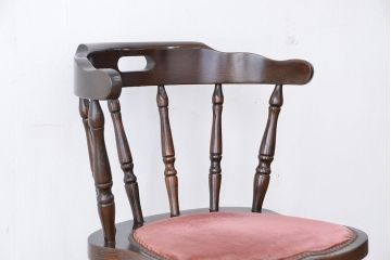 ヴィンテージ家具　イギリスビンテージ　かわいらしいダイニングチェア　1脚(椅子/イス)