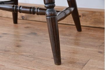 ヴィンテージ家具　イギリスビンテージ　かわいらしいダイニングチェア　1脚(椅子/イス)