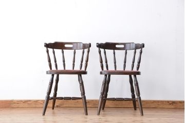 ヴィンテージ家具　イギリスビンテージ　かわいらしいダイニングチェア　2脚セット(椅子/イス)