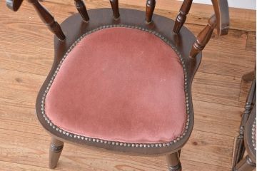 ヴィンテージ家具　イギリスビンテージ　かわいらしいダイニングチェア　2脚セット(椅子/イス)