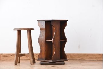 アンティーク家具　イギリスアンティーク　オーク材　卓上リボルビングブックケース(本棚/本立て)