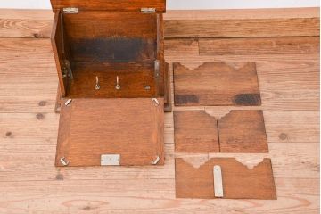 アンティーク雑貨　イギリスアンティーク　オーク材　卓上レターボックス(書類ケース)