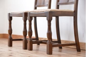 アンティーク家具　イギリスアンティーク　彫刻チェア　2脚セット(椅子、イス)