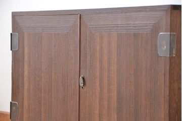 レトロ家具　昭和レトロ　古い木の脚付き観音開き収納棚(ローボード)