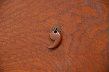 アンティーク家具　古民具・骨董　特別注文造り　三方欅材の上質な茶棚(飾り棚、収納棚、茶箪笥、水屋箪笥)