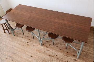 ラフジュオリジナル　8脚格納スツールの特大作業台(テーブル、机)