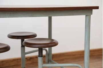 ラフジュオリジナル　8脚格納スツールの特大作業台(テーブル、机)
