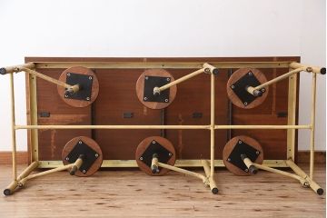 ラフジュオリジナル　6脚格納スツールの作業台(テーブル、机)