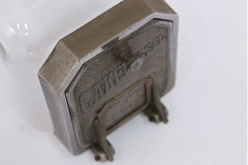 アンティーク雑貨　アンティーク 古い商店の蓋付きガラスビン[瓶]2個セット(菓子瓶)