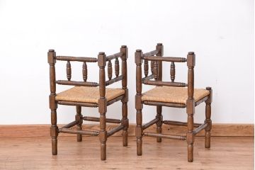 ヴィンテージ家具　イギリスビンテージ　オーク材コーナーチェア　2脚セット(椅子、イス)