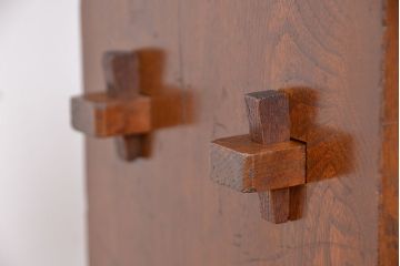 アンティーク家具　アンティーク　古い木のシンプルな楔本棚(飾り棚、ブックシェルフ)