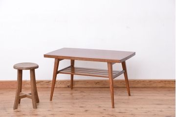 レトロ家具　昭和レトロ　デザインの素晴らしいセンターテーブル(机)　
