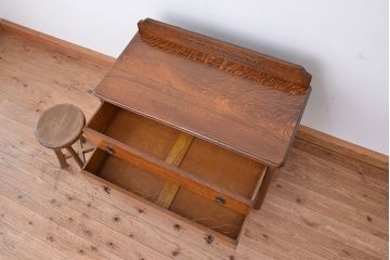 アンティーク家具　イギリスアンティーク　かわいいサイズのオーク材サイドチェスト(ドロワー)